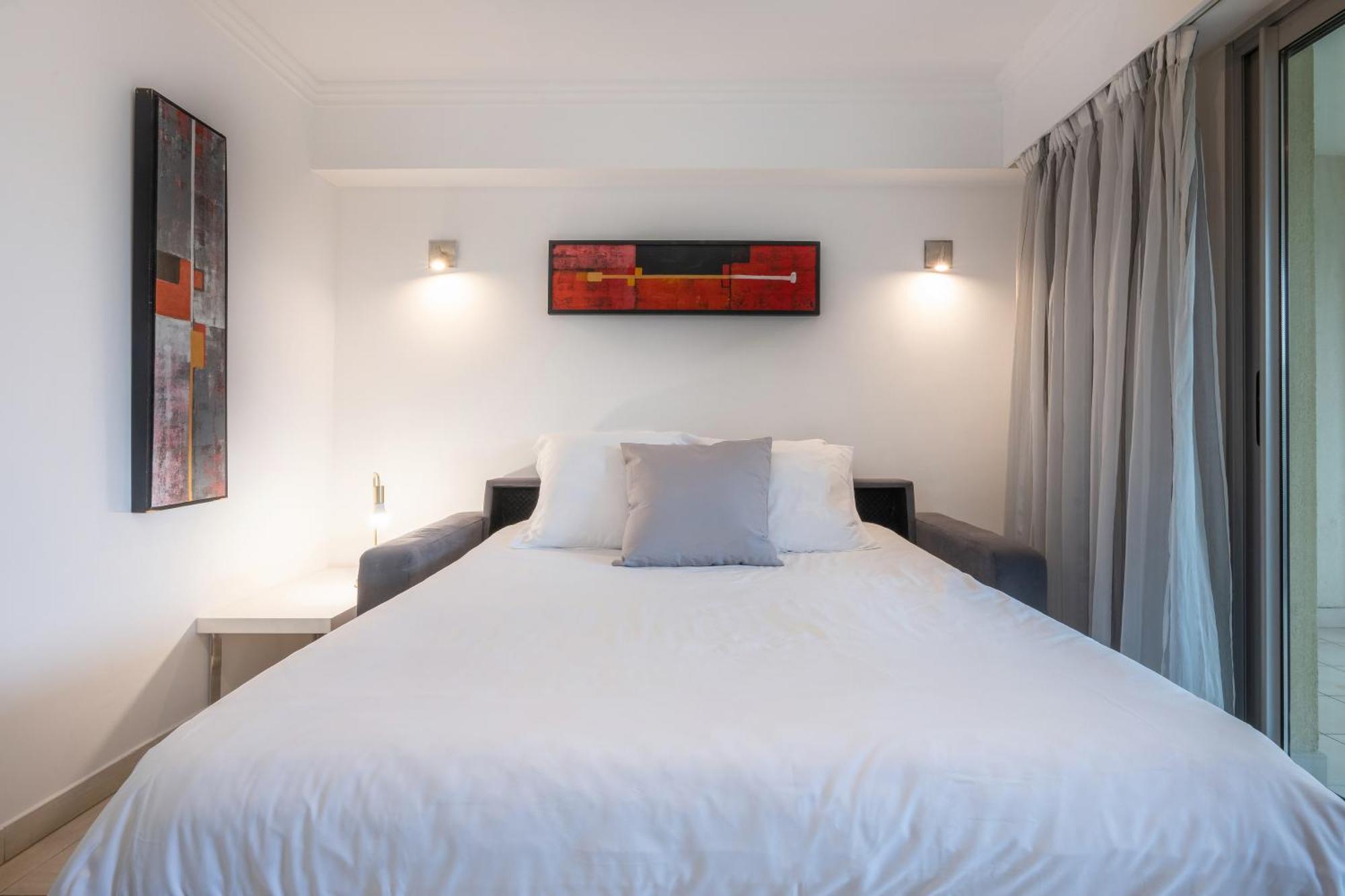 Nemea Appart Hotel Le Lido Cagnes Sur Mer Exterior photo